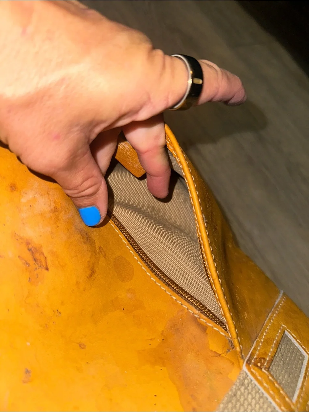 Rawlings Heart of the Hide Baseball Glove Leather Duffle Bag Tan Rare Lombardo